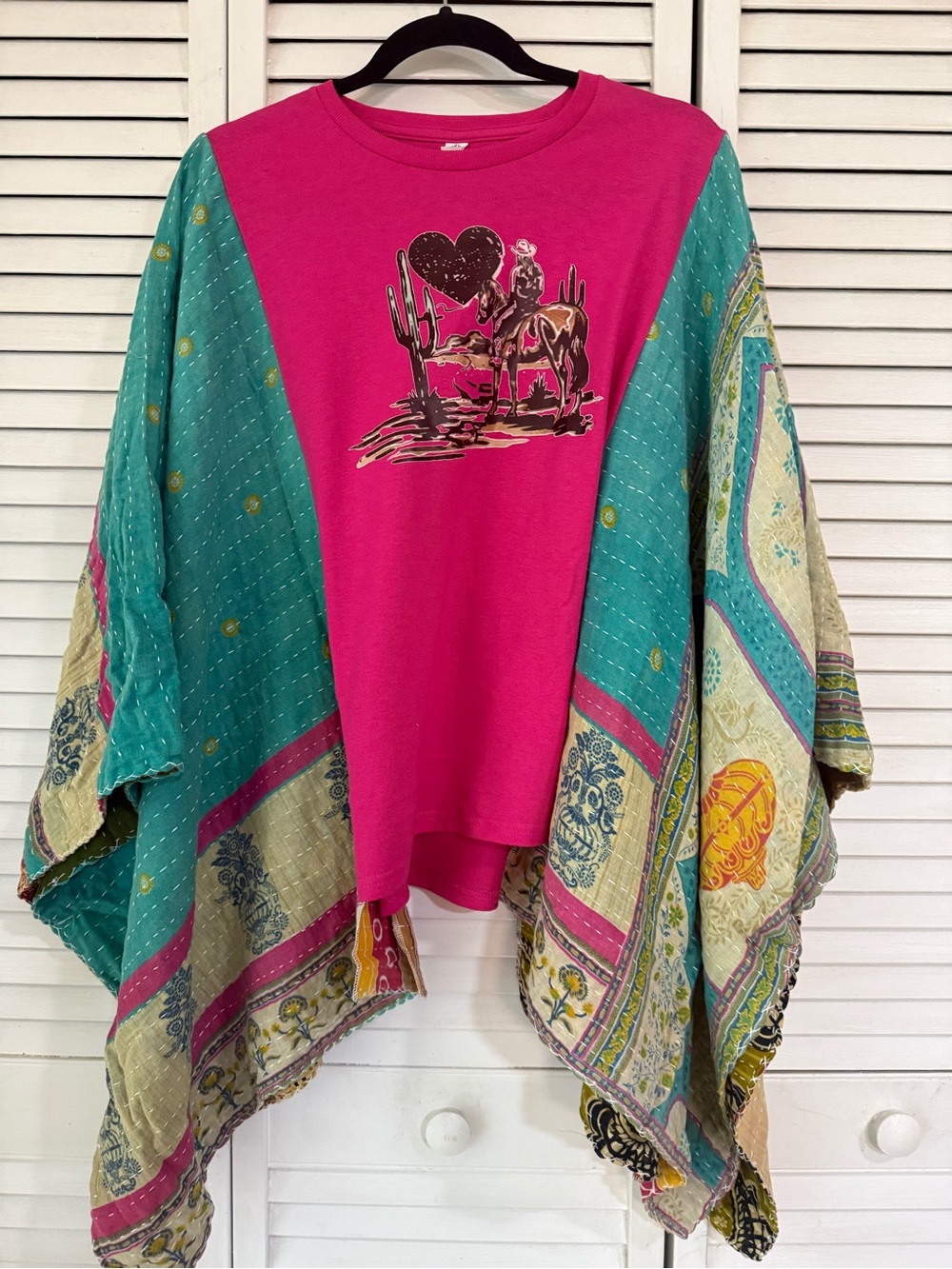 Kantha upcycled Lainey Wilson band tee. BOHO, Hippie  Cottage Core